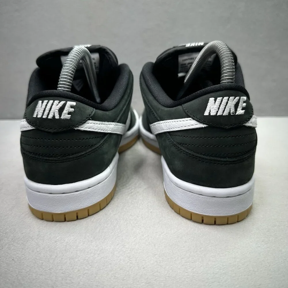 Mens 6 / Womens 7.5 Nike SB Dunk Low Pro Black / Gum Shoes Skateboarding‎ NEW